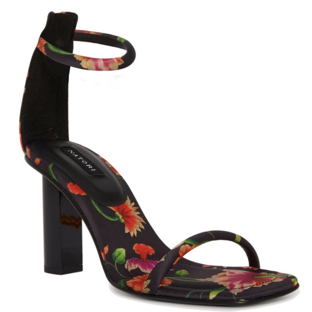 Natori Glow Luxe Chikayo Satin Black Floral 🌺 Block Heel 7.5